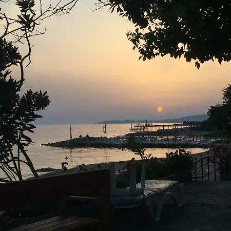 Eray * Konaklı